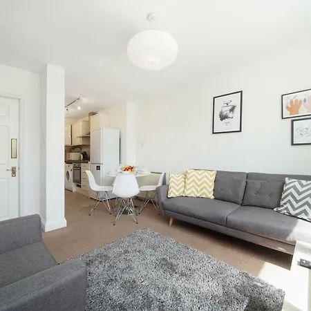 2 Bed Cosy Apartment In Central London Fitzrovia Free Wifi By City Stay Aparts London